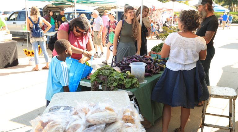 call out image for QC Farmers’ Market