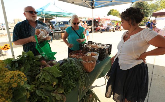 people at farmers market in Rock Island