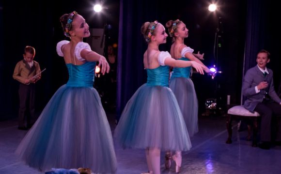 ballet Quad Cities ballerinas